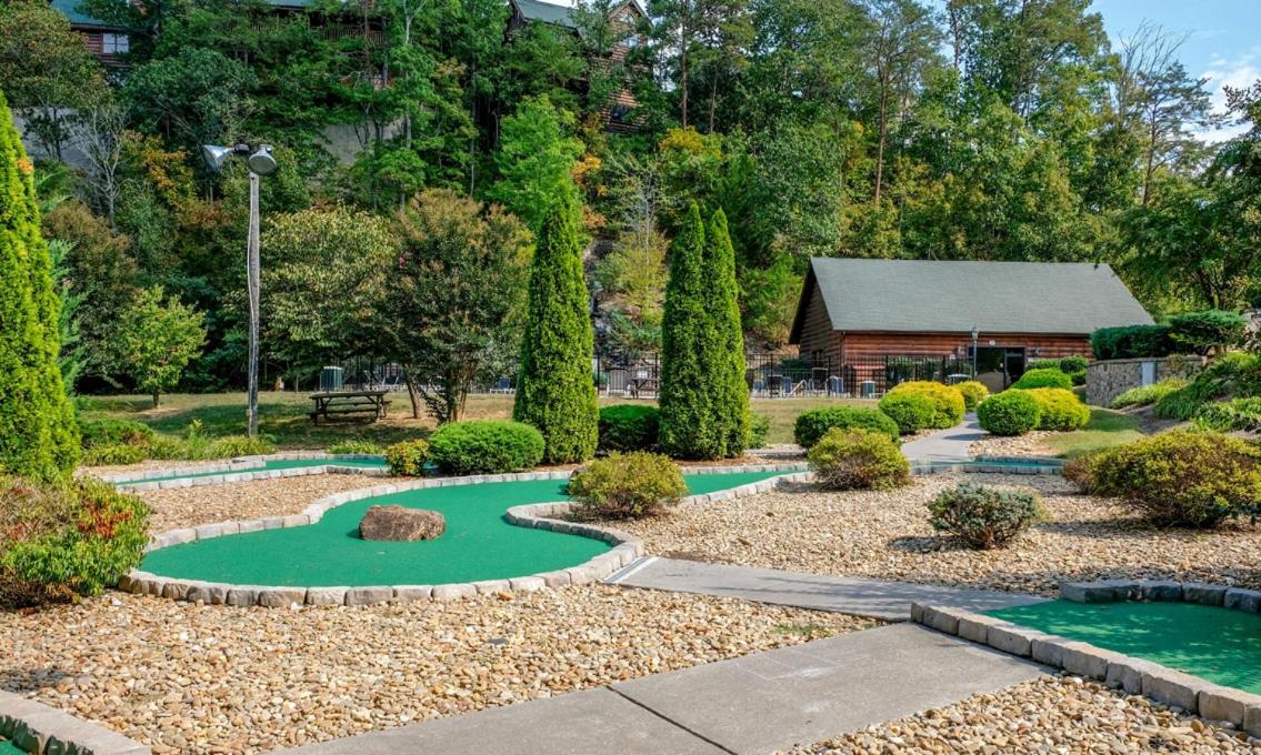 A Bear Creek Crib Villa Pigeon Forge Exterior photo